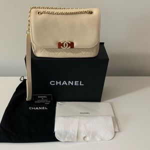 SOLD! Chanel Caviar Leather CC Flap Bag